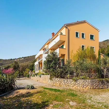 Gorgeous In * Mošćenička Draga